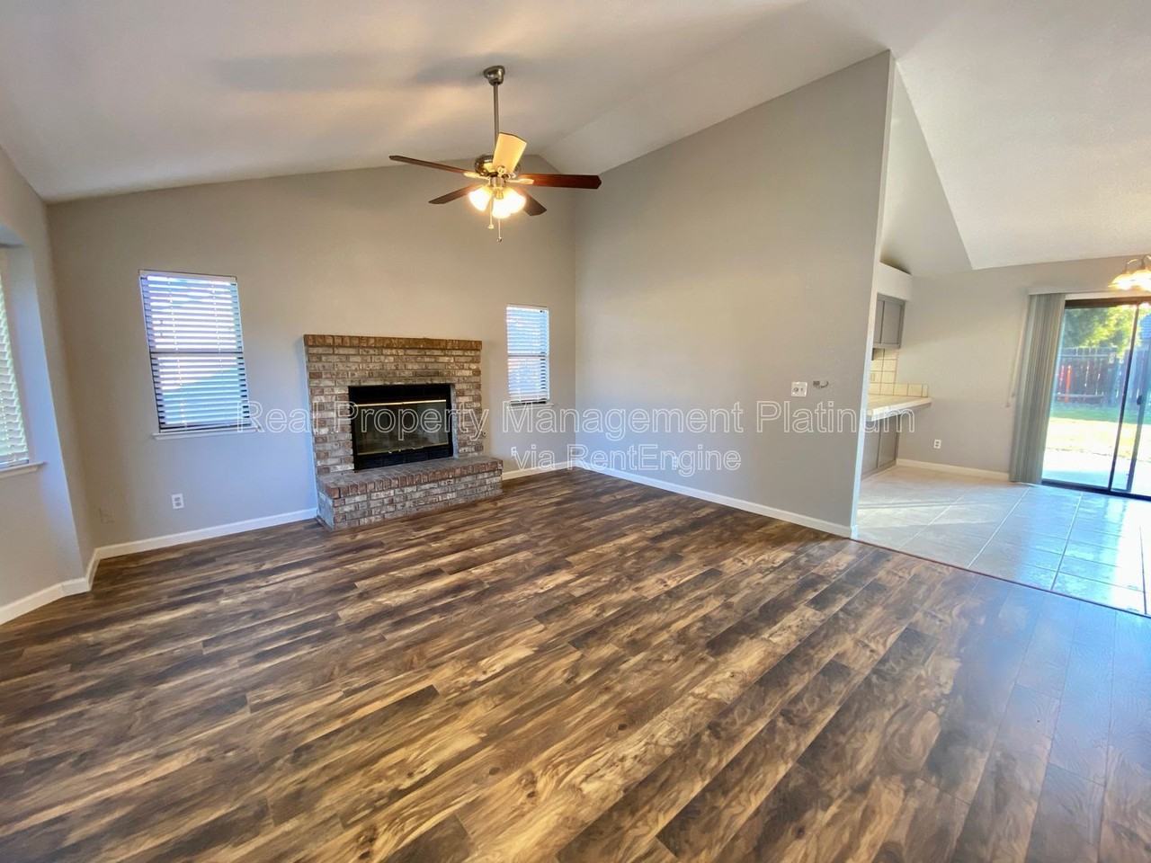 391 Armstrong Ave - Photo 3 of 13