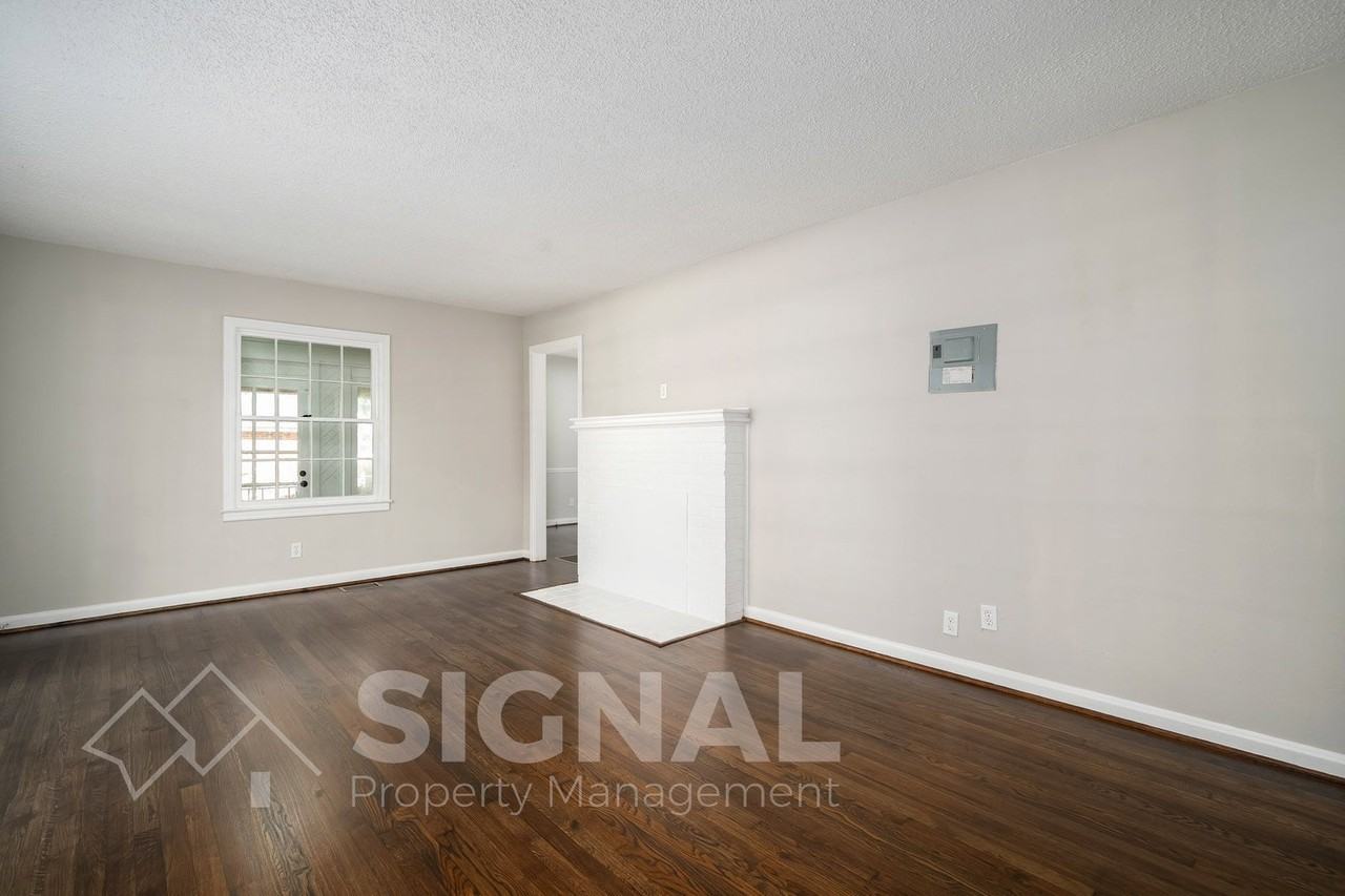 736 Martinwood Rd - Photo 7 of 28