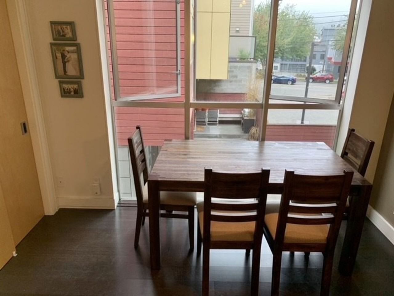3615 Phinney Ave N #C - Photo 5 of 22