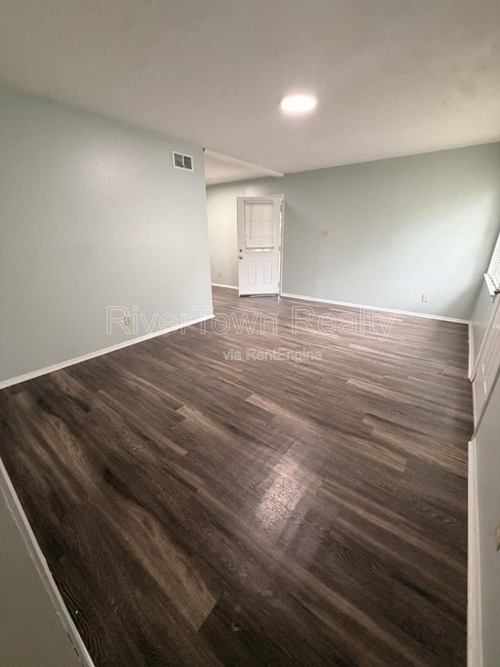 1624 Winfield Ave - Photo 6 of 15