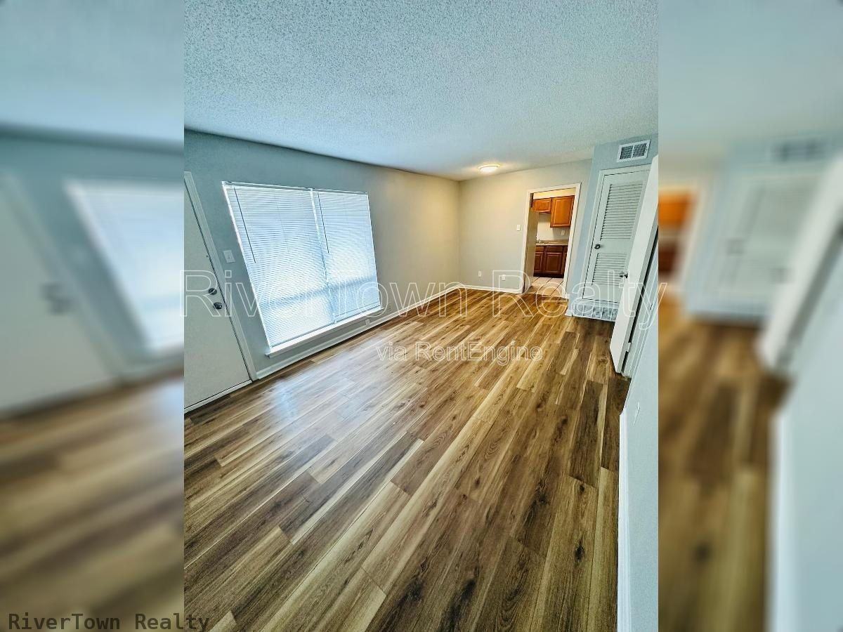 155 Clark Pl - Photo 5 of 13