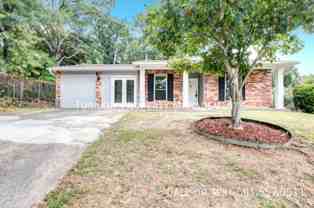 1910 Fair Oaks Dr - Photo 1 of 1