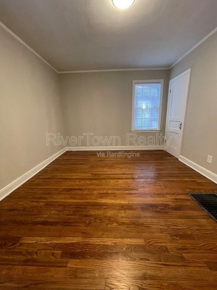 3583 Watauga Ave - Photo 7 of 12