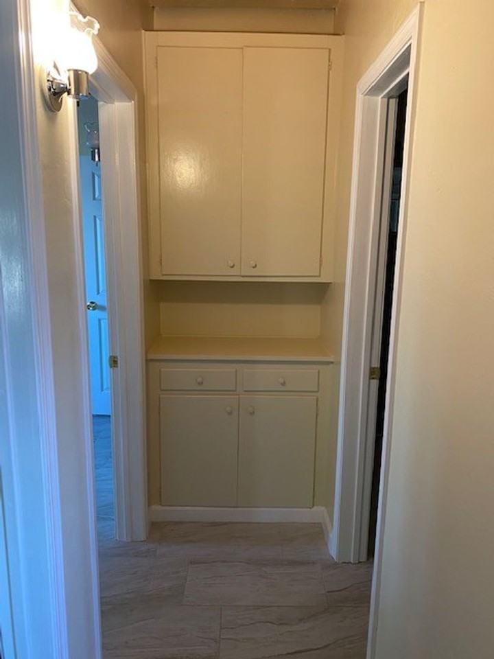 4901 Frink Ave - Photo 7 of 15