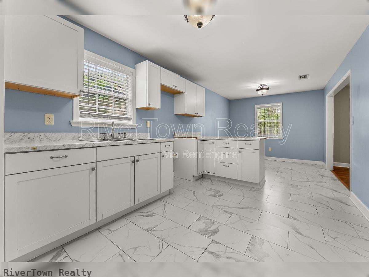 1204 Margaret Rd - Photo 6 of 29