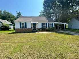 1070 E Walthal Cir - Photo 1 of 1