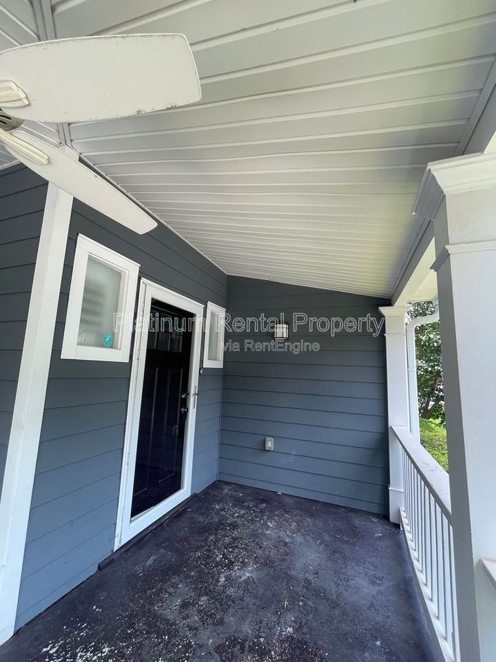 149 Dahlgren St Se - Photo 7 of 50