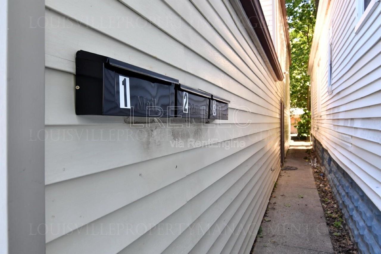 715 M St #2 - Photo 2 of 15