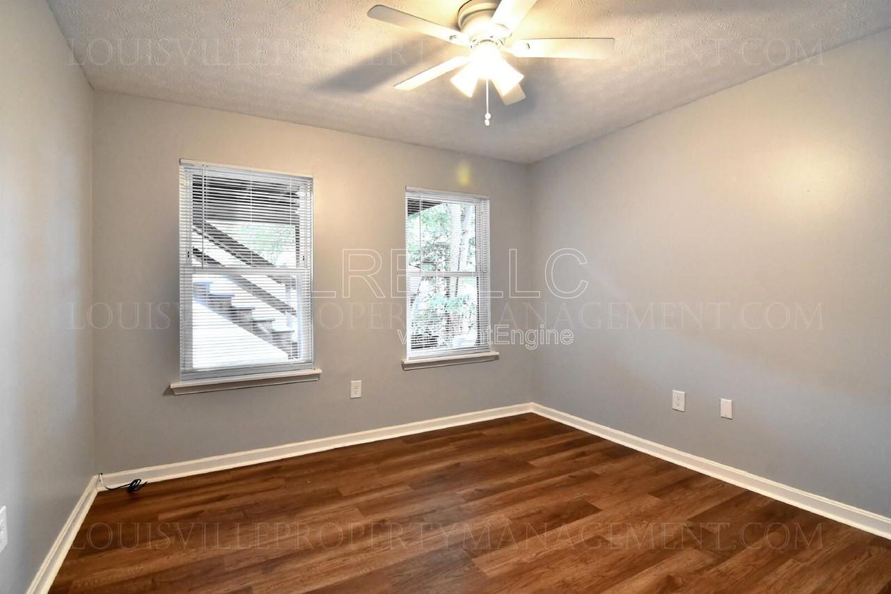 715 M St #2 - Photo 6 of 15