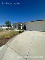 featured image of 823 Brookline Ln