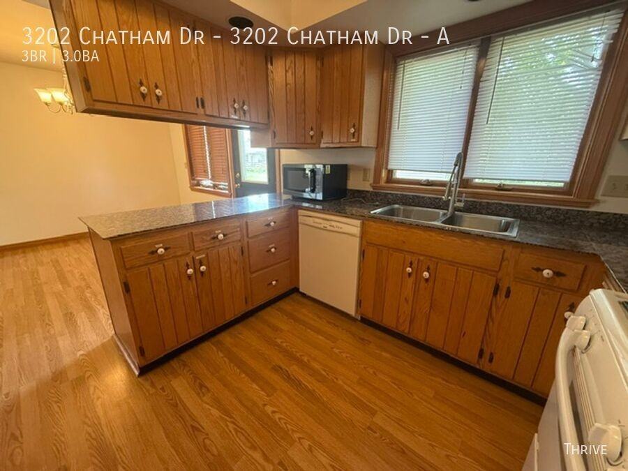 3202 Chatham Dr - 3202 Chatham Dr #A - Photo 4 of 12
