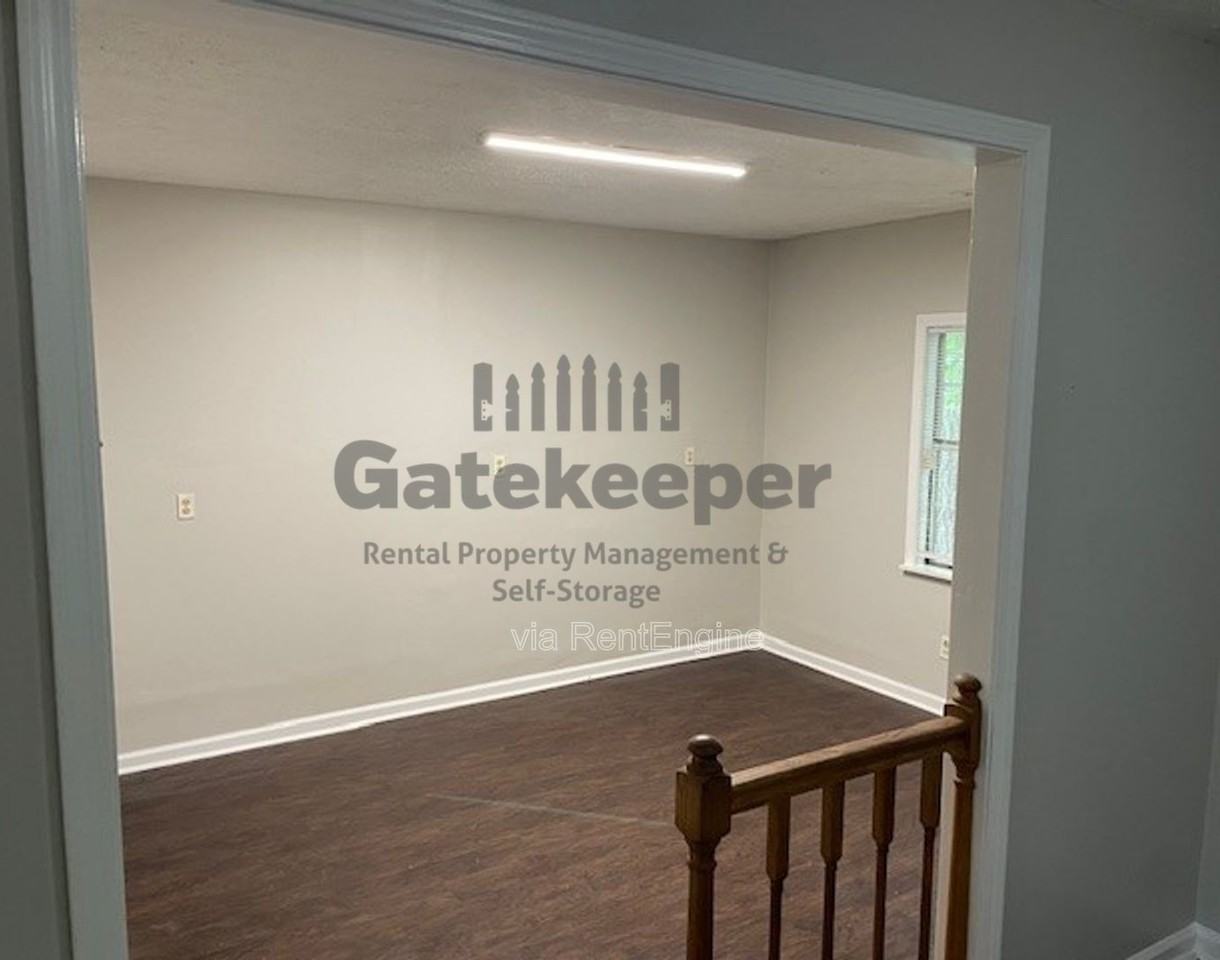 2871 Old South Dr - Photo 5 of 14