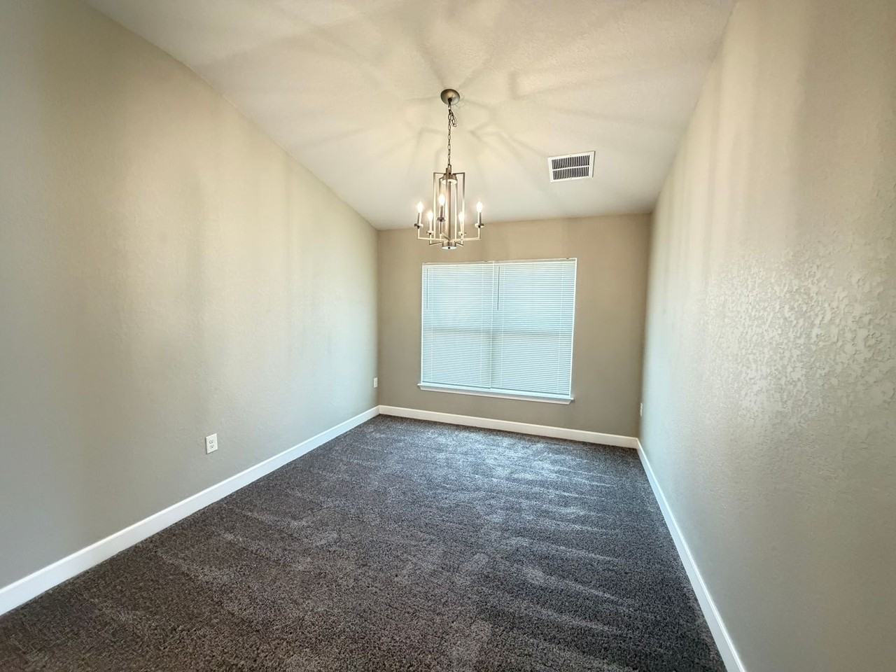 3439 N Burroughs Path - Photo 6 of 27
