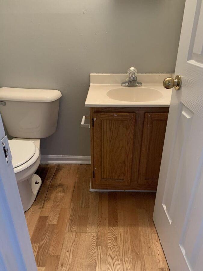 100 Floyd Ct - Photo 4 of 11