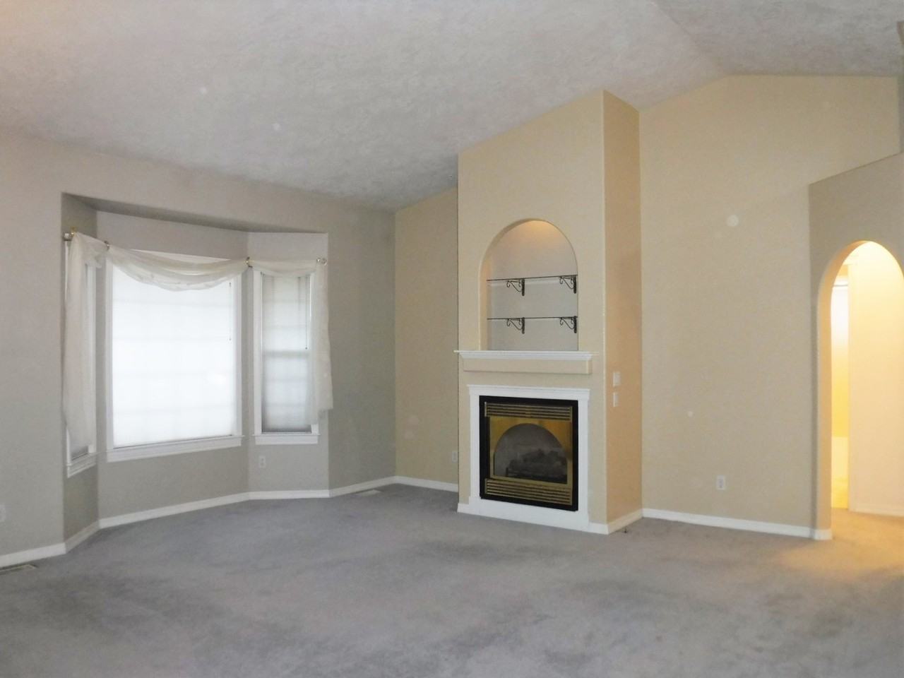 3309 S Ohio Ave - Photo 4 of 23