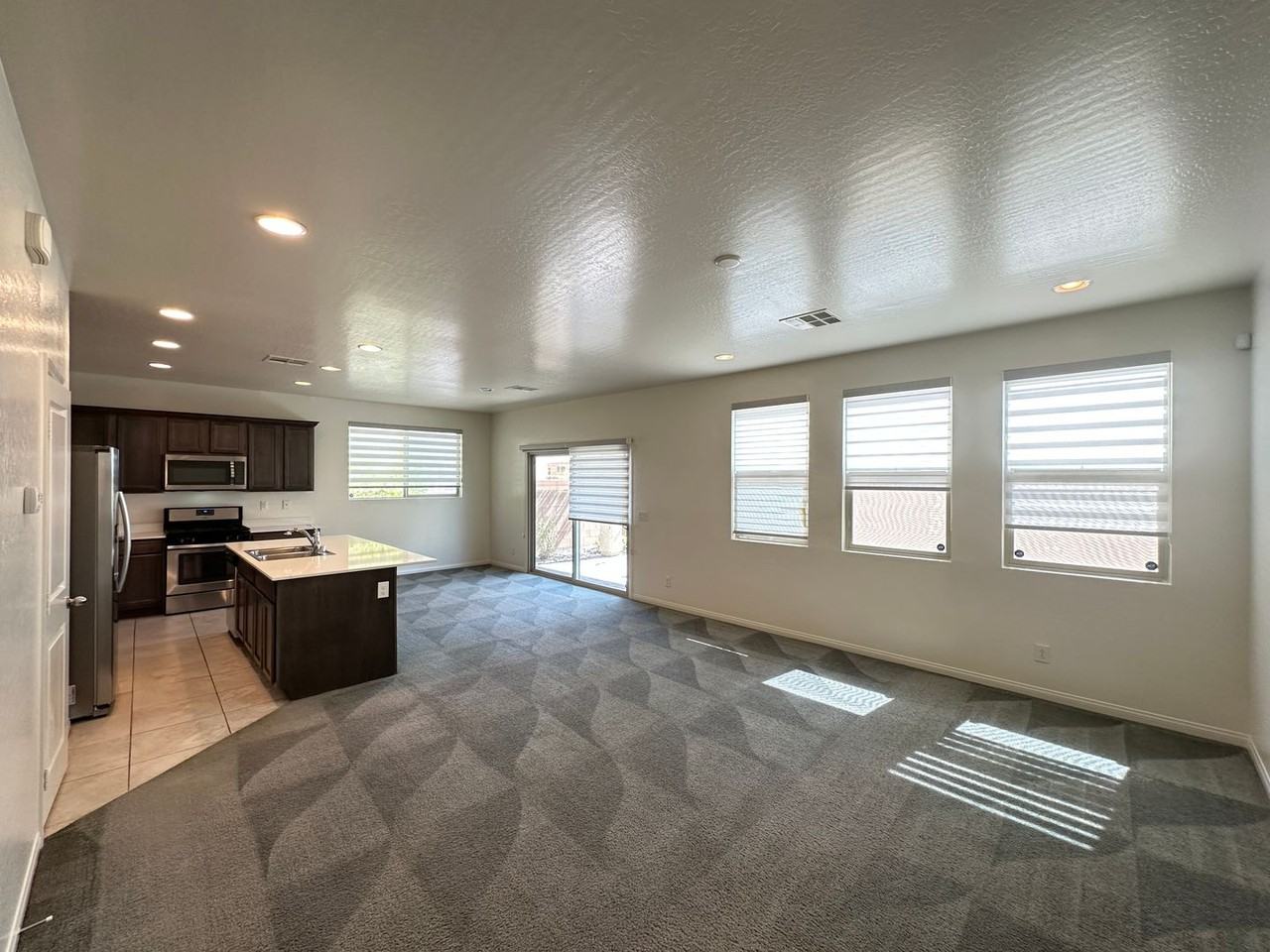 6784 Pivot Point St - Photo 4 of 27