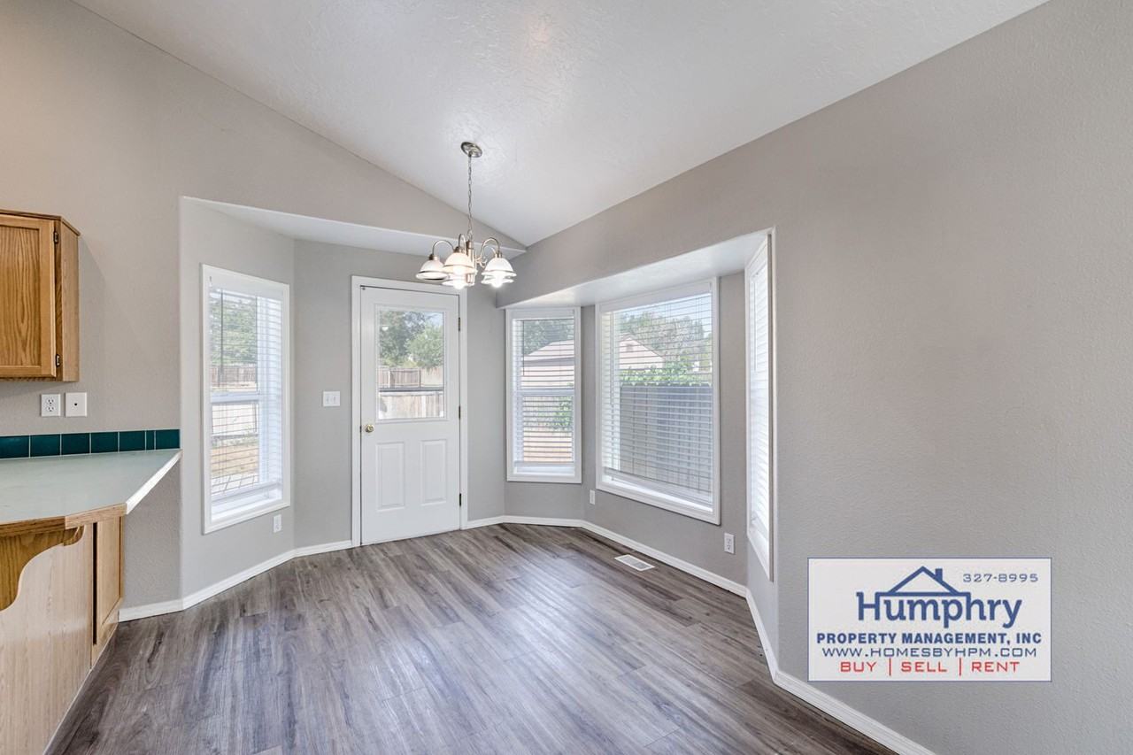 1244 W Greenhead Dr - Photo 7 of 25
