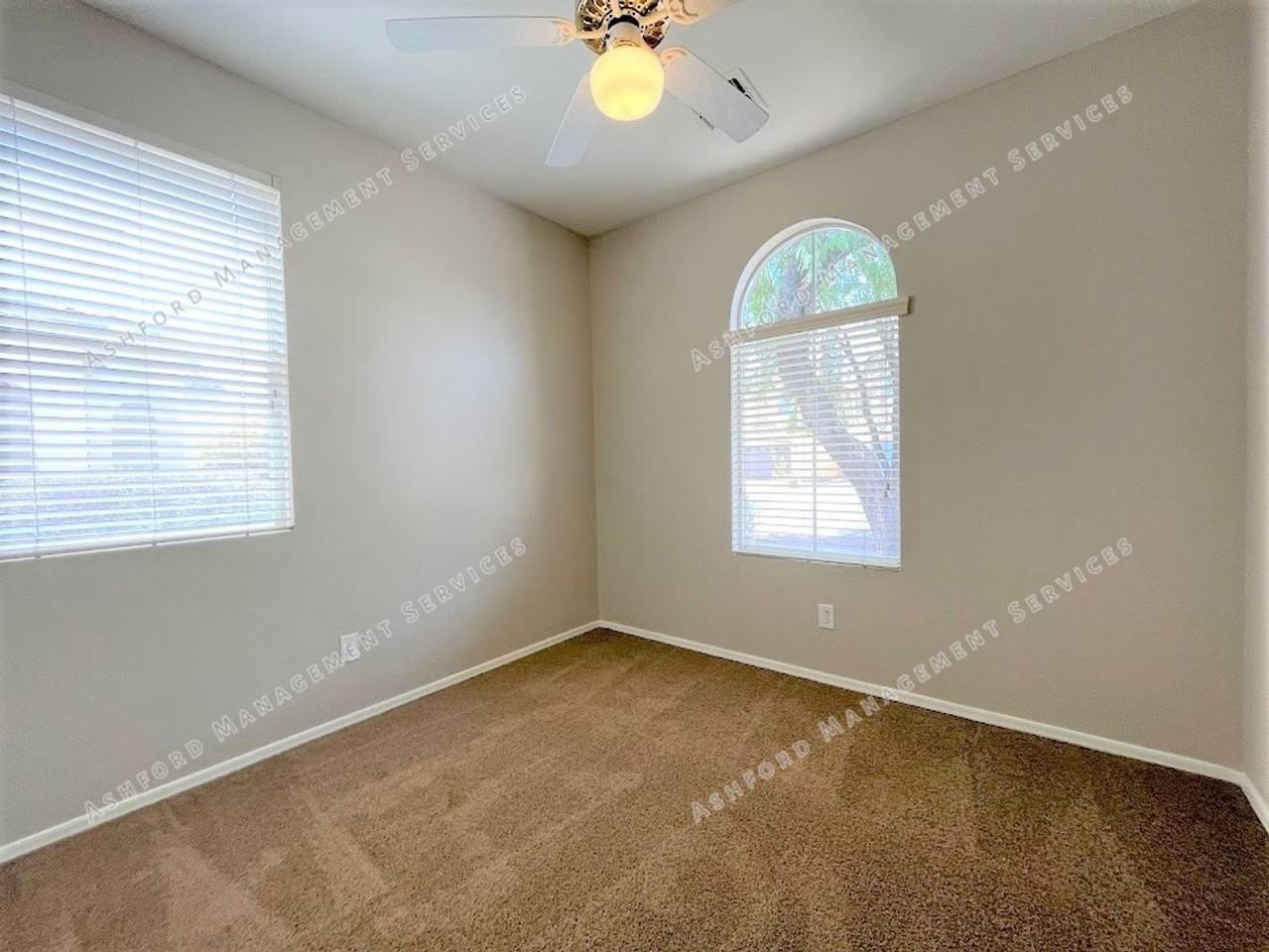 2417 S 90th Gln - Photo 5 of 39