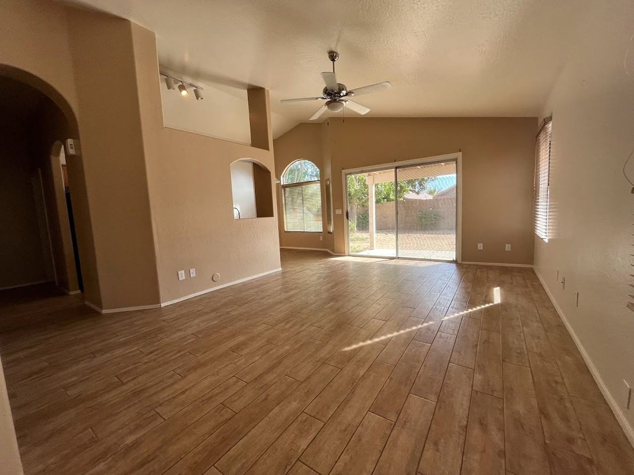 8347 W Audrey Ln - Photo 2 of 29
