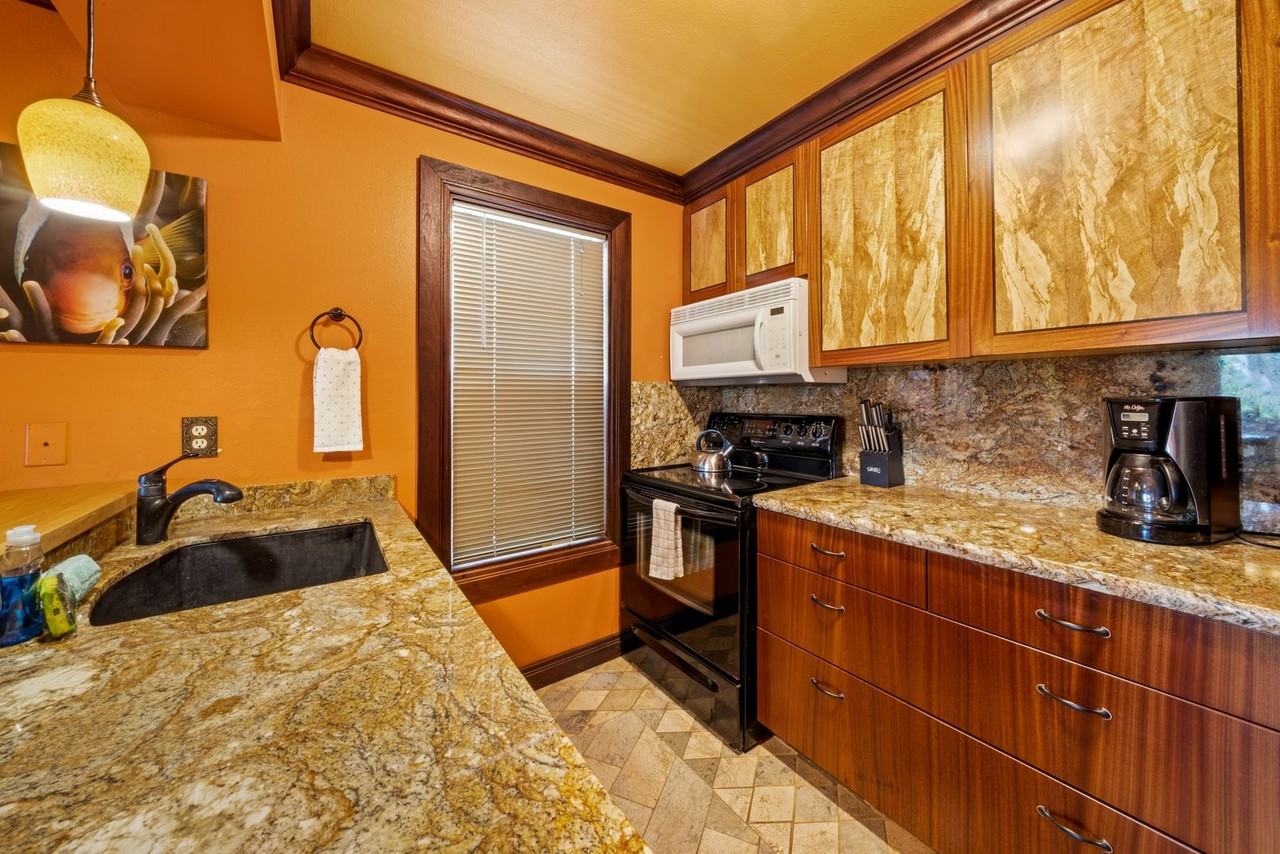 68-3831 Lua Kula St - Photo 5 of 22