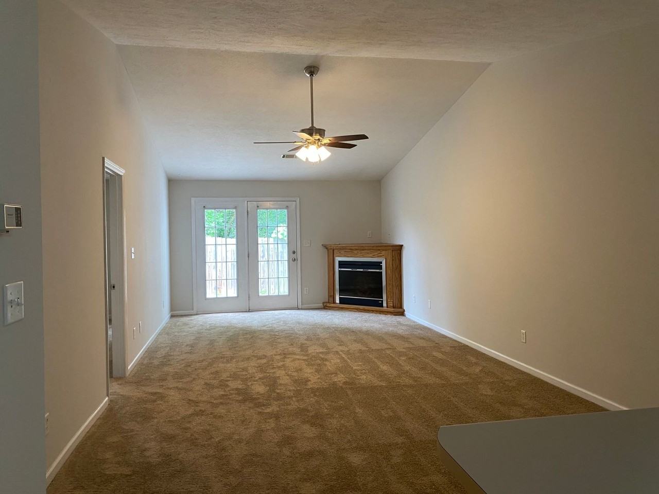 7032 Reagan Cir - Photo 3 of 7