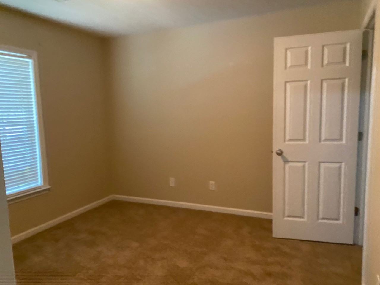 7032 Reagan Cir - Photo 6 of 7