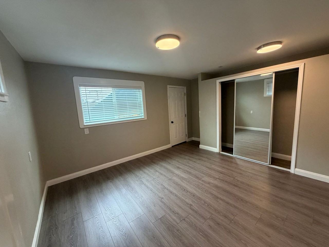 2028 Auseon Ave - Photo 6 of 11