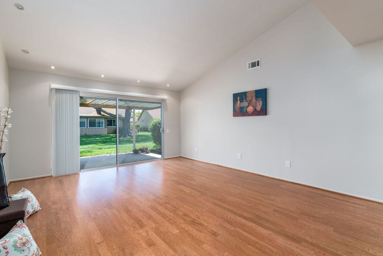 28146 Village 28 - Photo 3 of 19