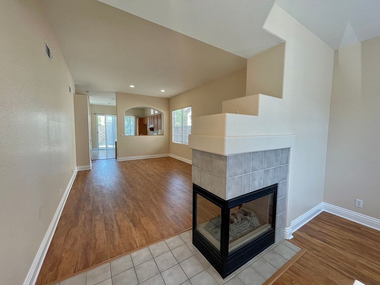 425 Calle Mirasol - Photo 3 of 19