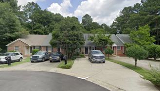 505 Williamsburg Way - Photo 1 of 1