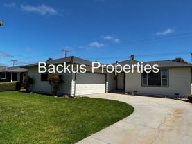 790 Fairfax Dr - Photo 1 of 1