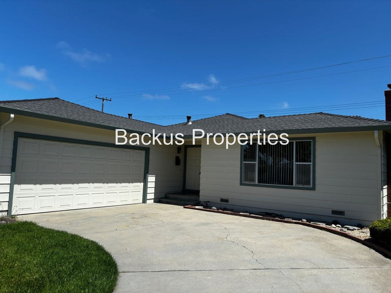 790 Fairfax Dr - Photo 3 of 26