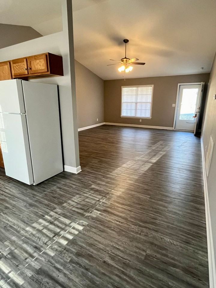 171 3rd Ave - Photo 5 of 12