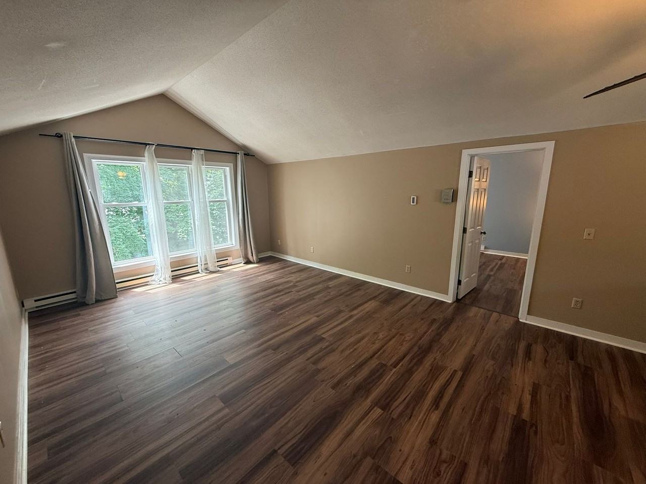 44 Salem Pl - Photo 7 of 17