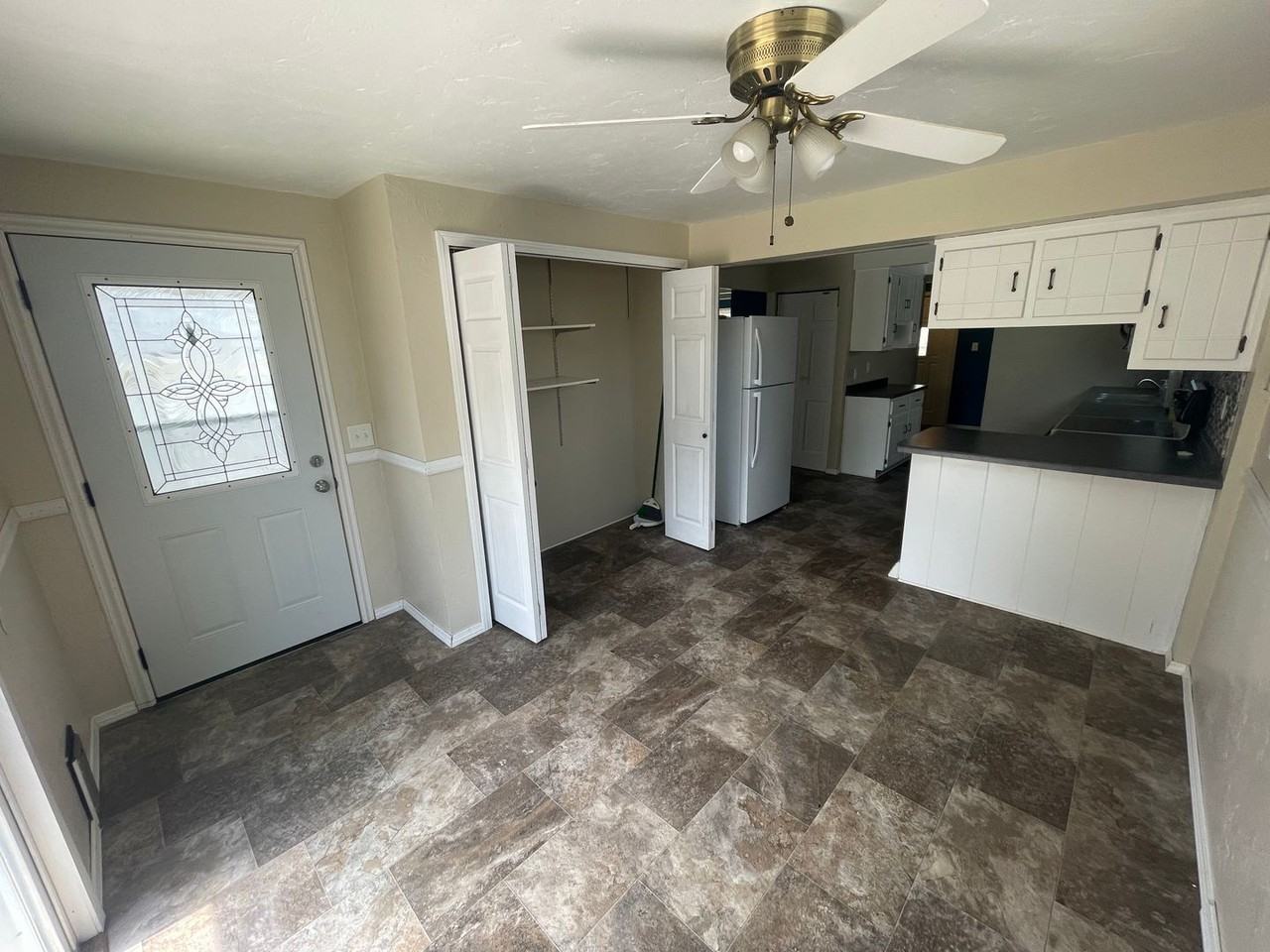 2004 Farlin Ave - Photo 4 of 13
