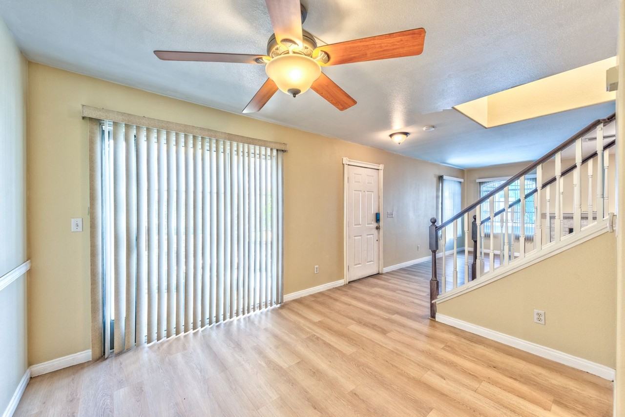8217 Diamond Star Ct - Photo 6 of 17