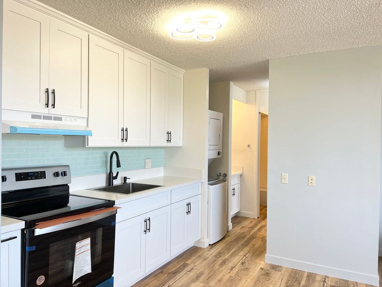 909 Ala Nanala St #701 - Photo 6 of 16