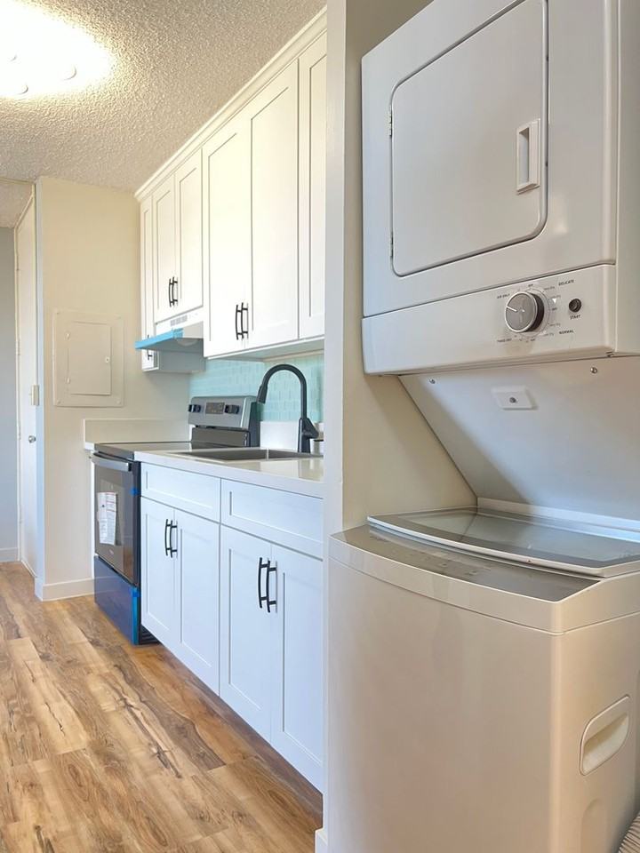 909 Ala Nanala St #701 - Photo 7 of 16
