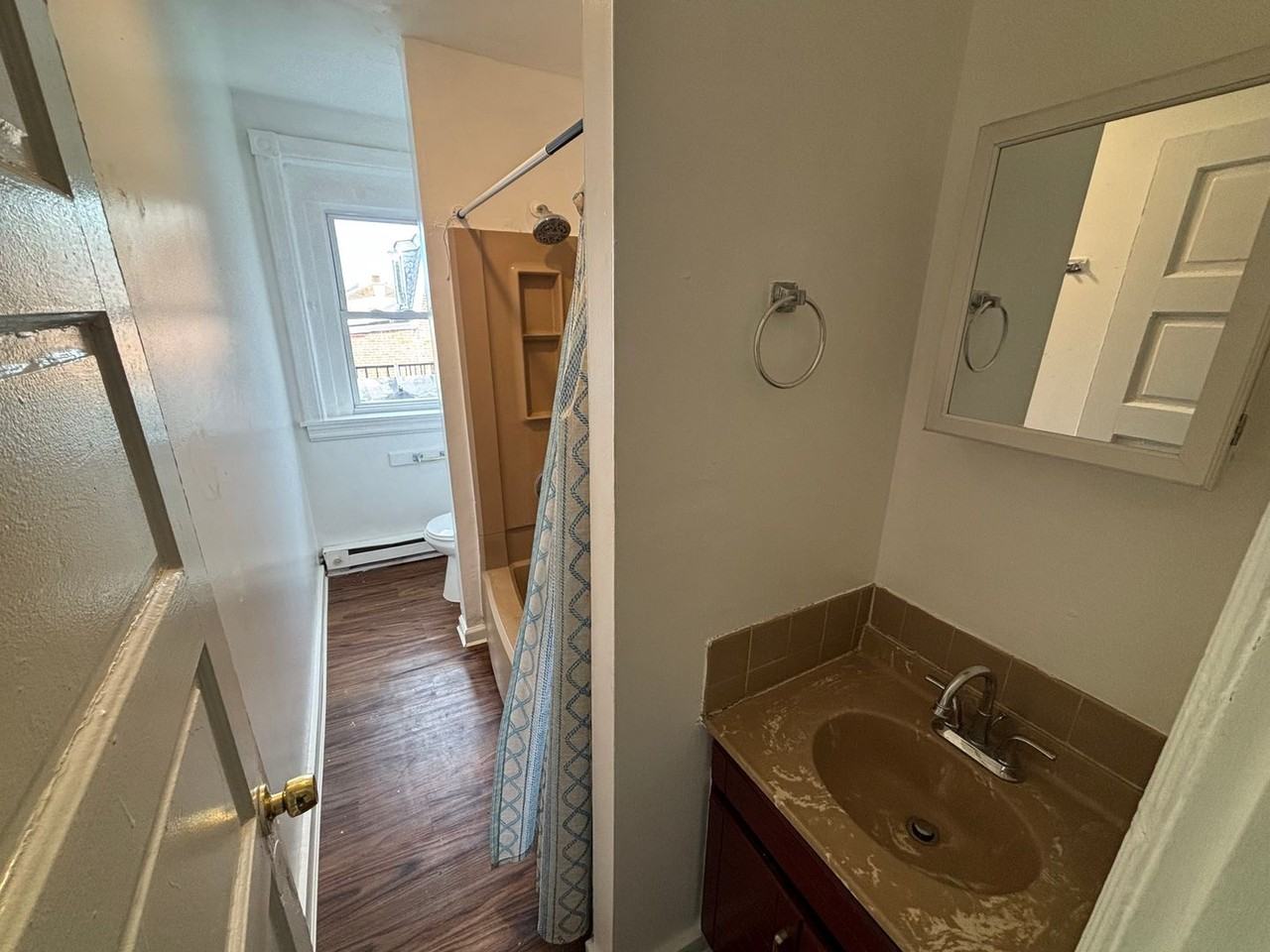 429 W Turner St - Photo 4 of 10