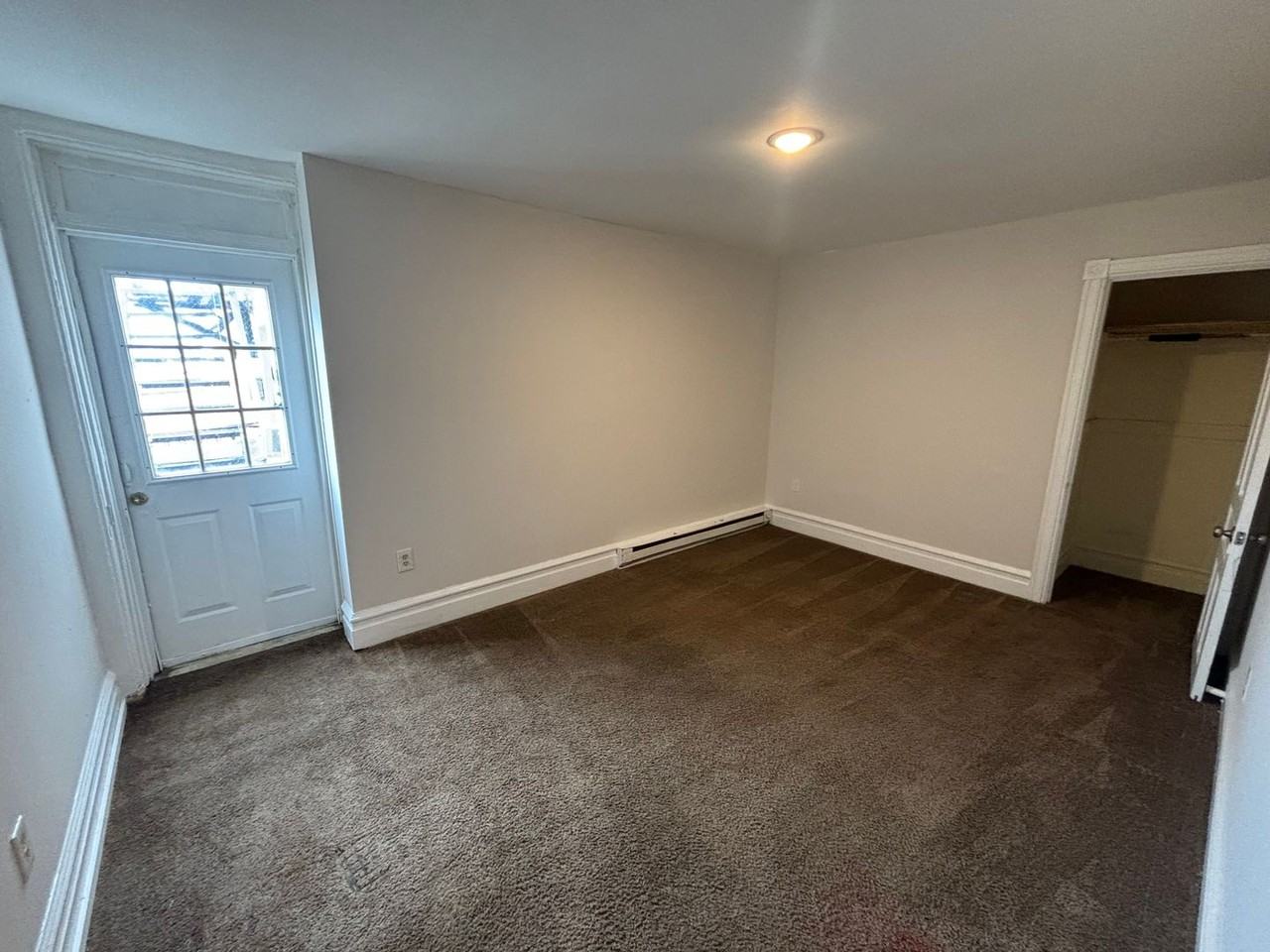 429 W Turner St - Photo 6 of 10