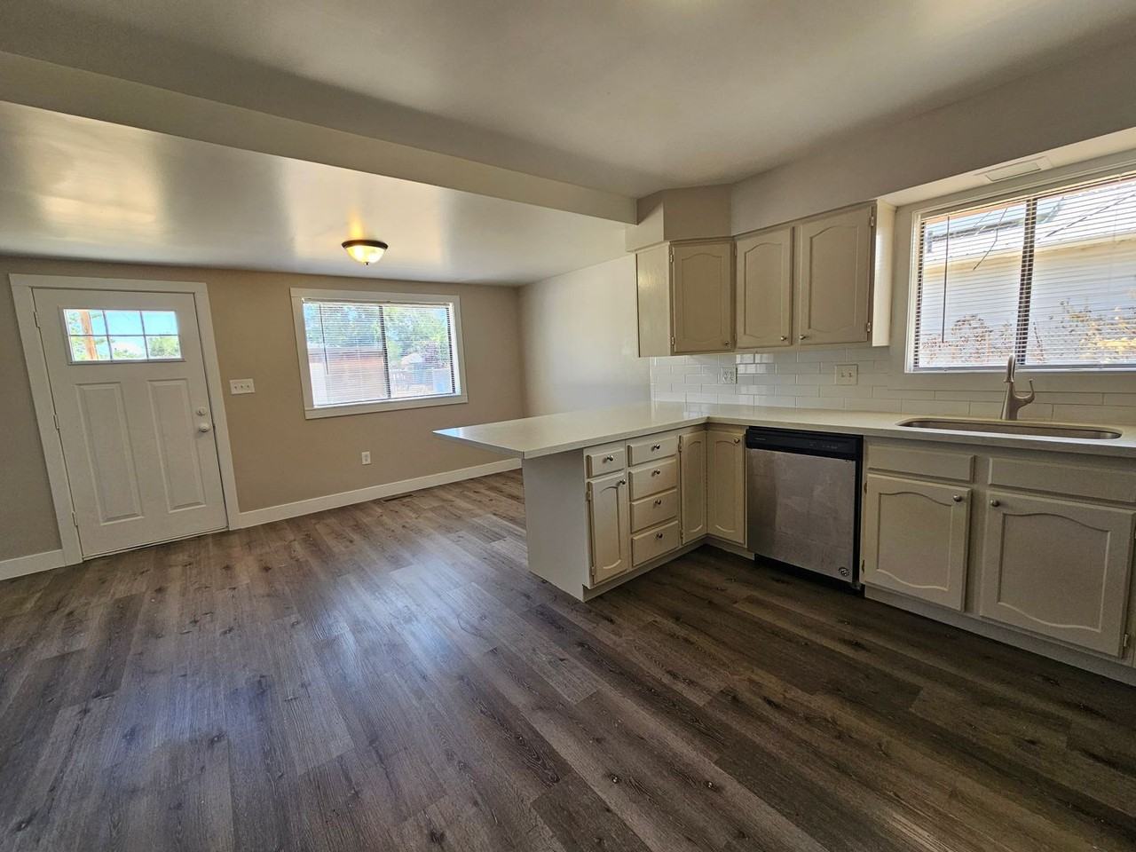 2853 S 9150 W - Photo 2 of 30