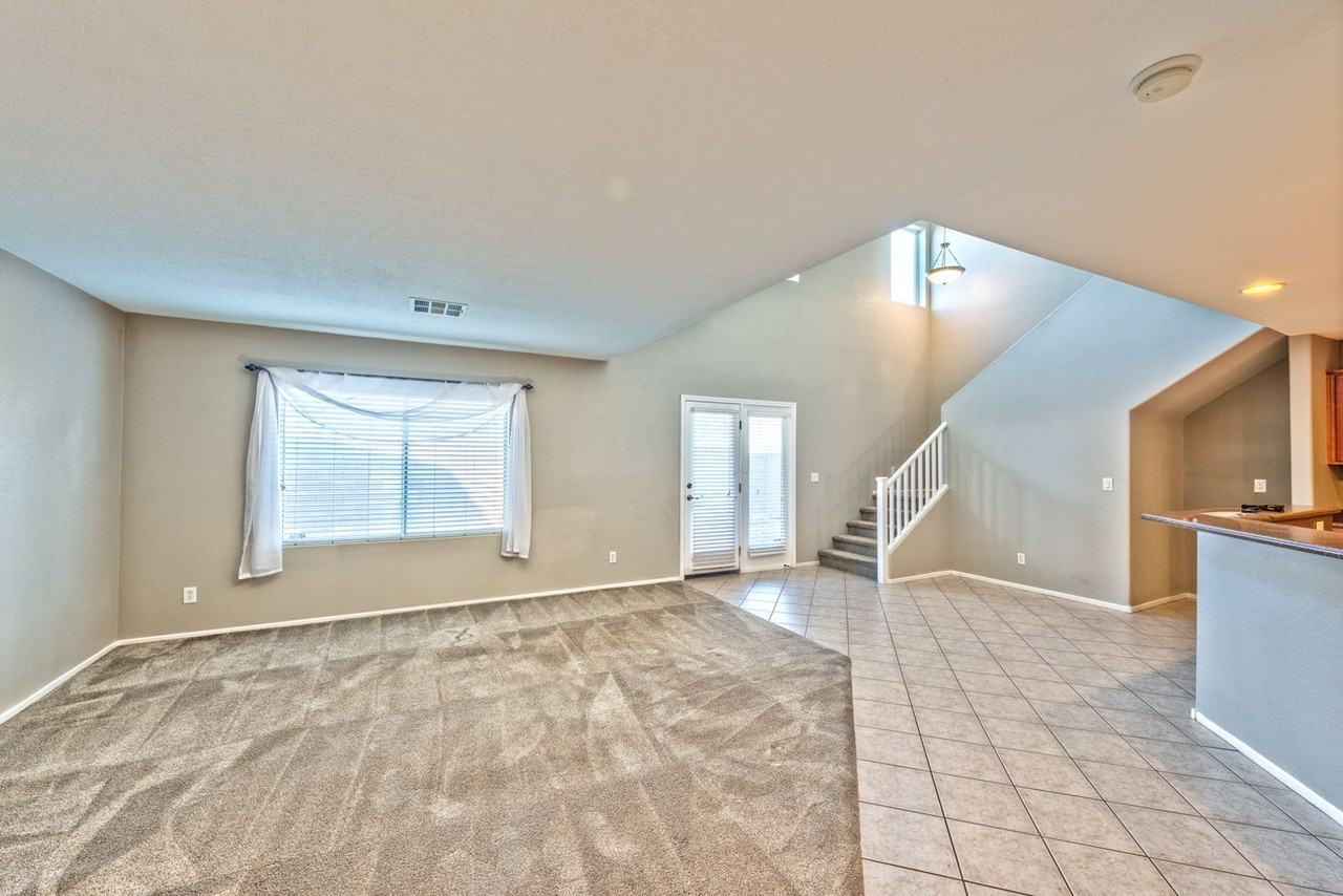 3716 Autumn King Ave - Photo 3 of 15