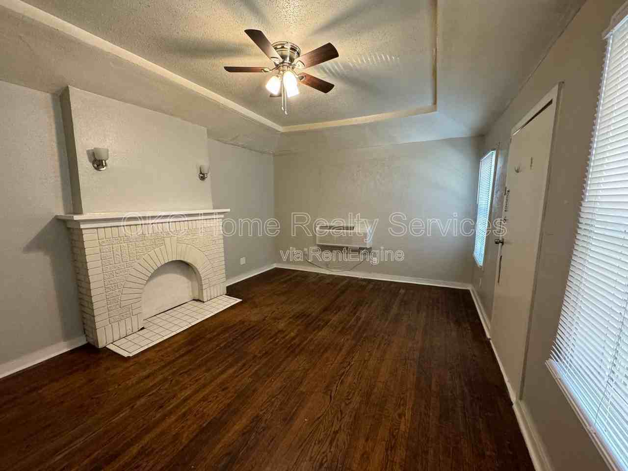 2820 Nw 23rd St - Photo 2 of 15