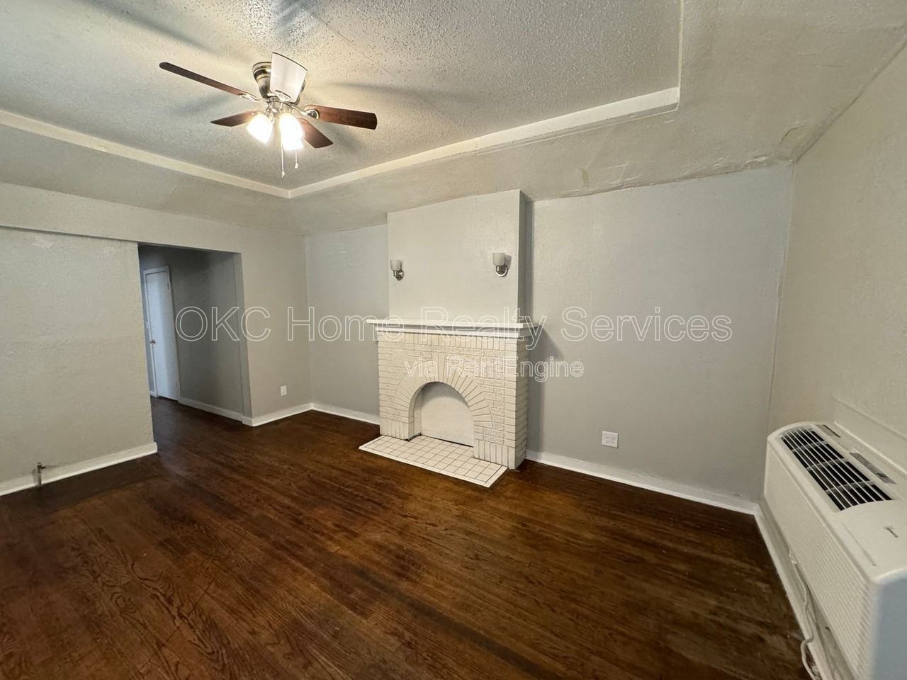 2820 Nw 23rd St - Photo 4 of 15