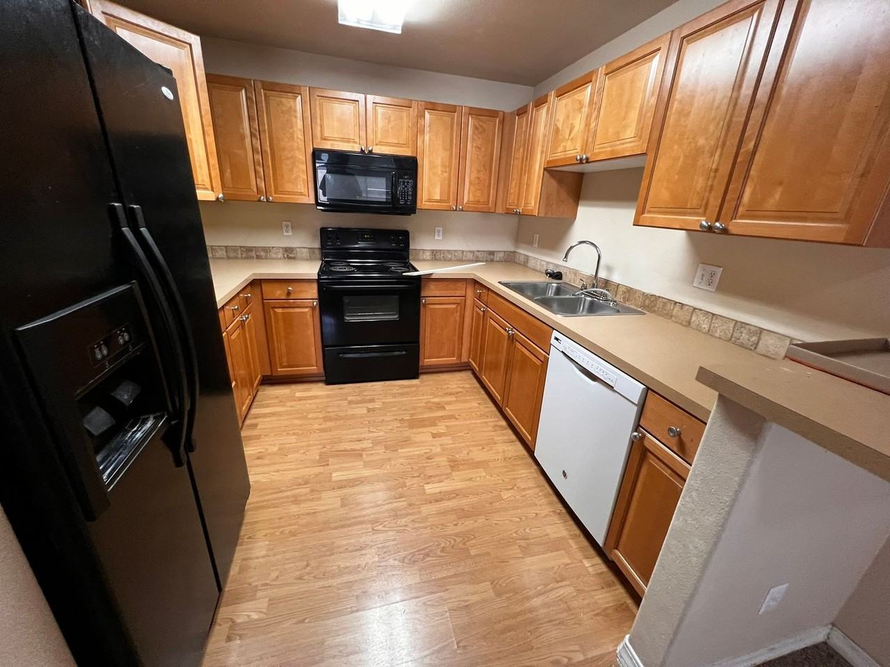 322 N Promenade Loop - Photo 3 of 4