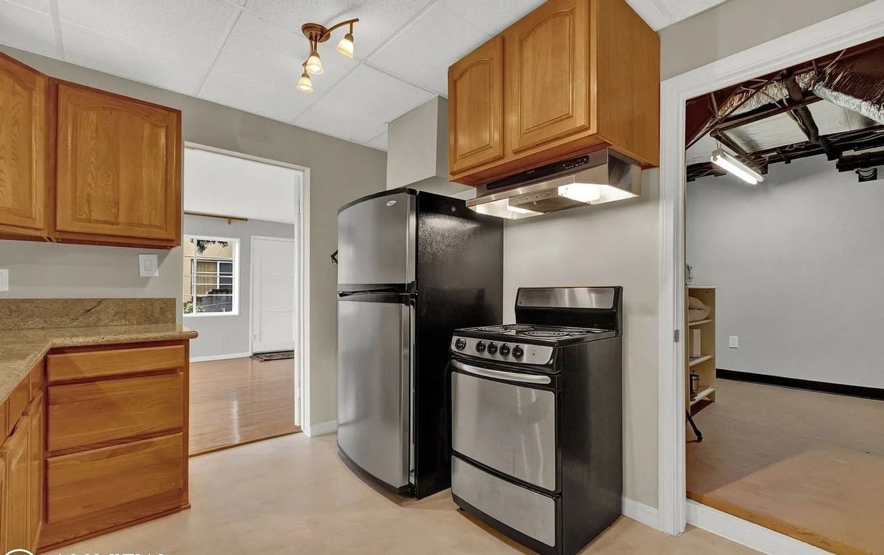 4852 Lila Dr - Photo 3 of 13