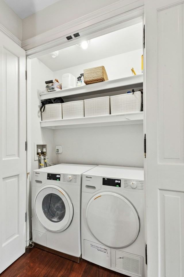 277 W 12th St - Photo 7 of 21