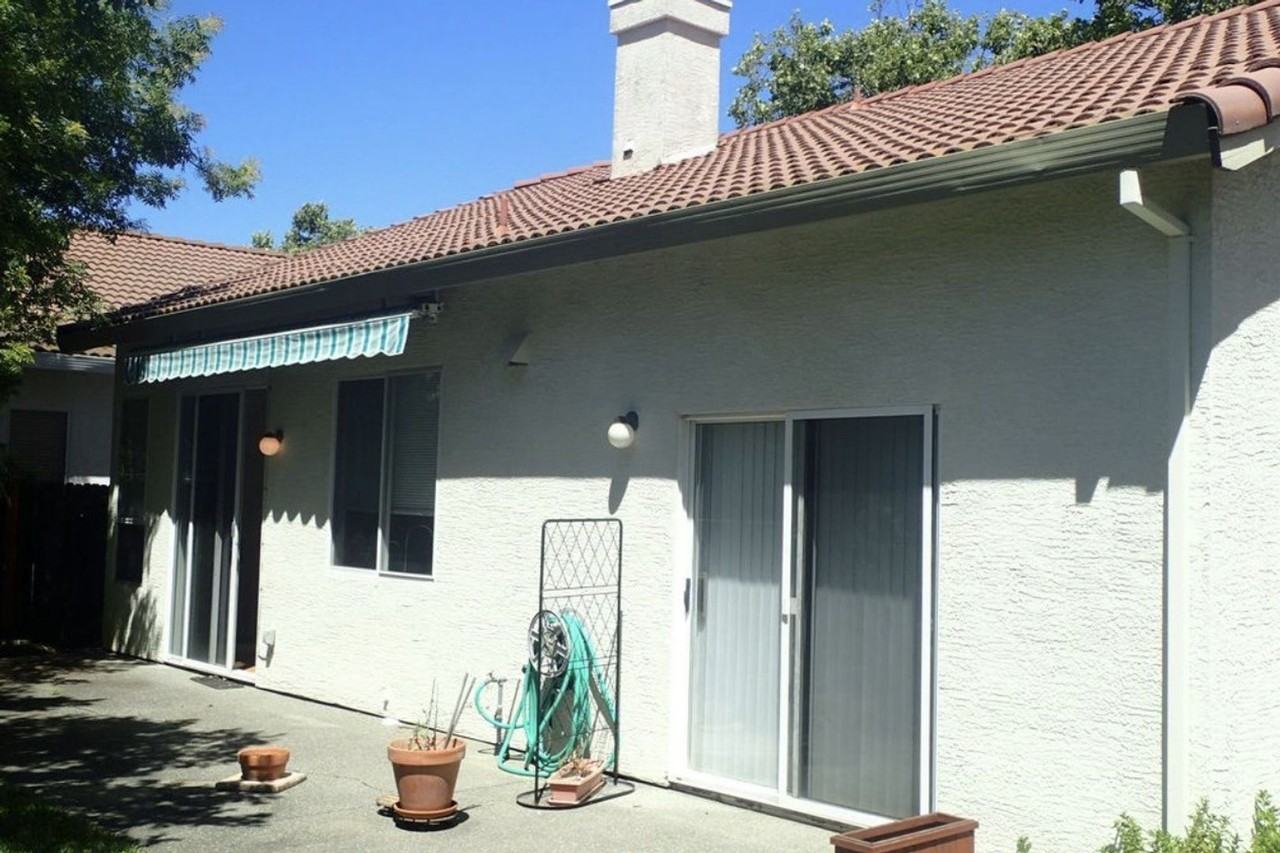 2930 Mallorca Ln - Photo 4 of 9