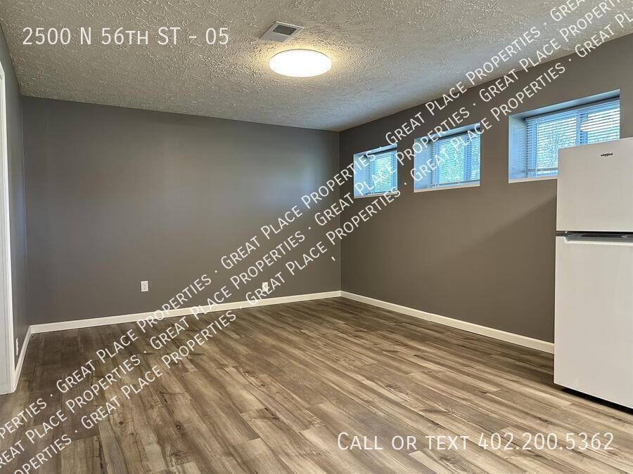 2500 N 56th St #05 - Photo 5 of 10