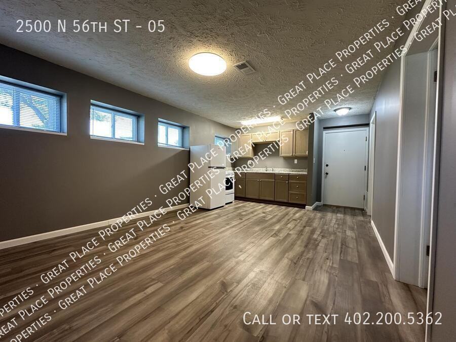 2500 N 56th St #05 - Photo 7 of 10